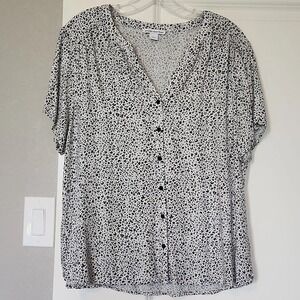 Amazon Essentials Womens Leopard Print Button‎ Front Short Sleeve Shirt Large